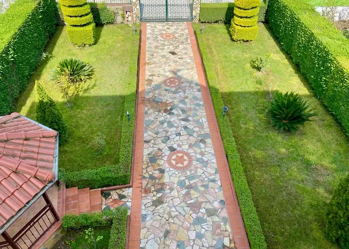 Vilahasa Villa Terbuf